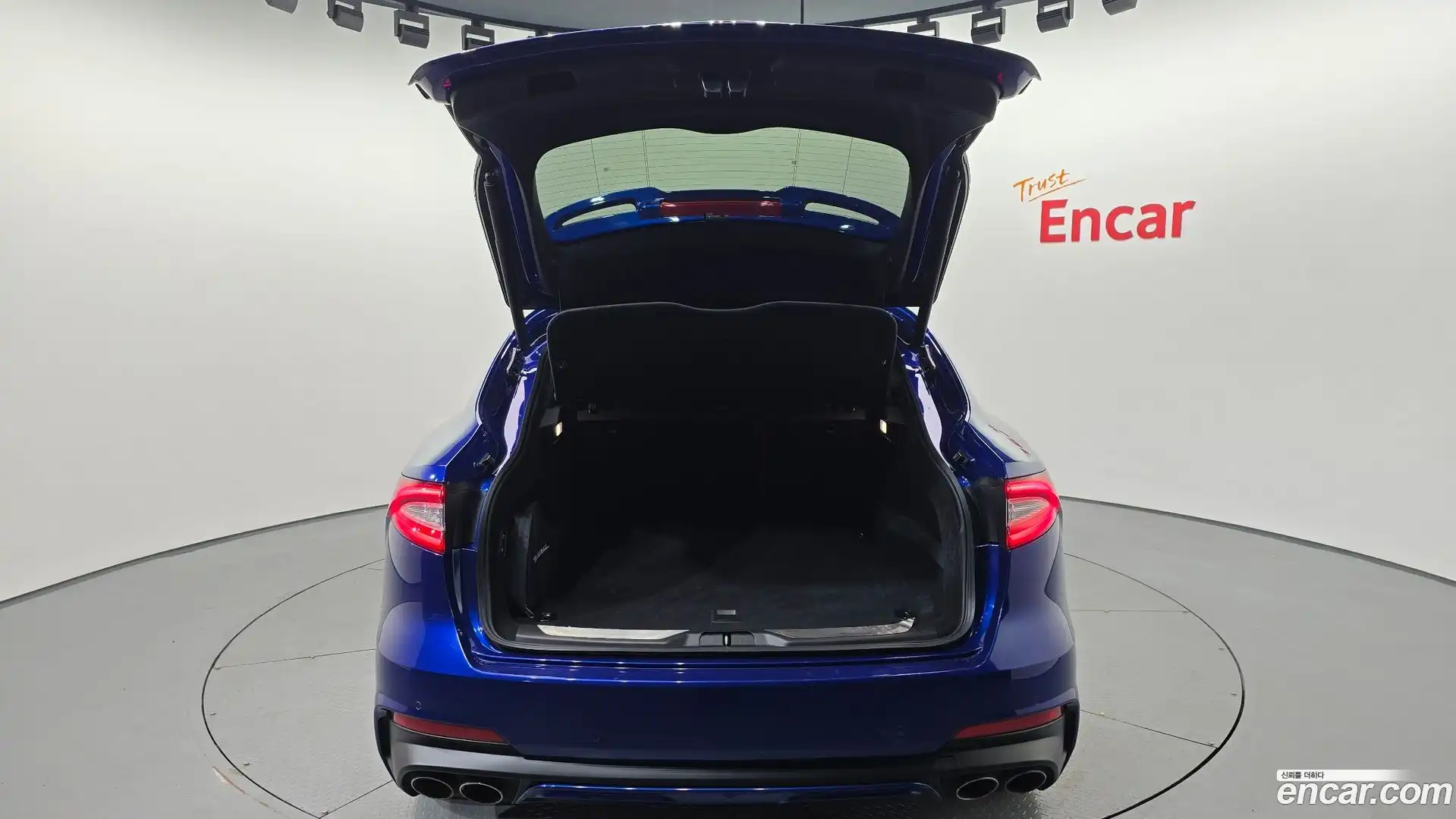 Levante Maserati 2021.4-OPTION-023