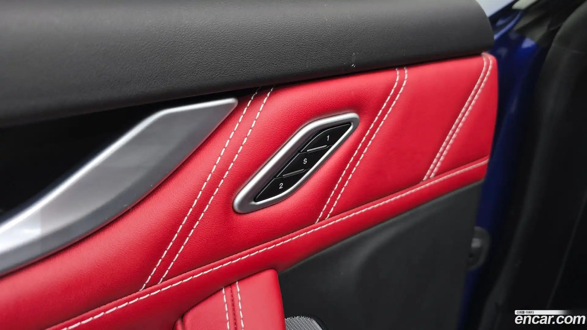 Levante Maserati 2021.4-OPTION-024