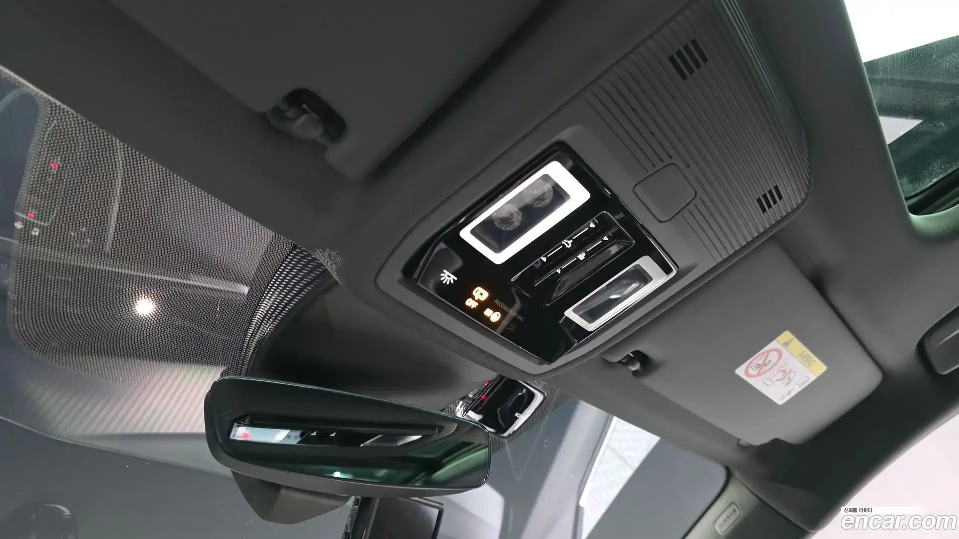 Q4 e-tron Audi 2023.11-OPTION-022