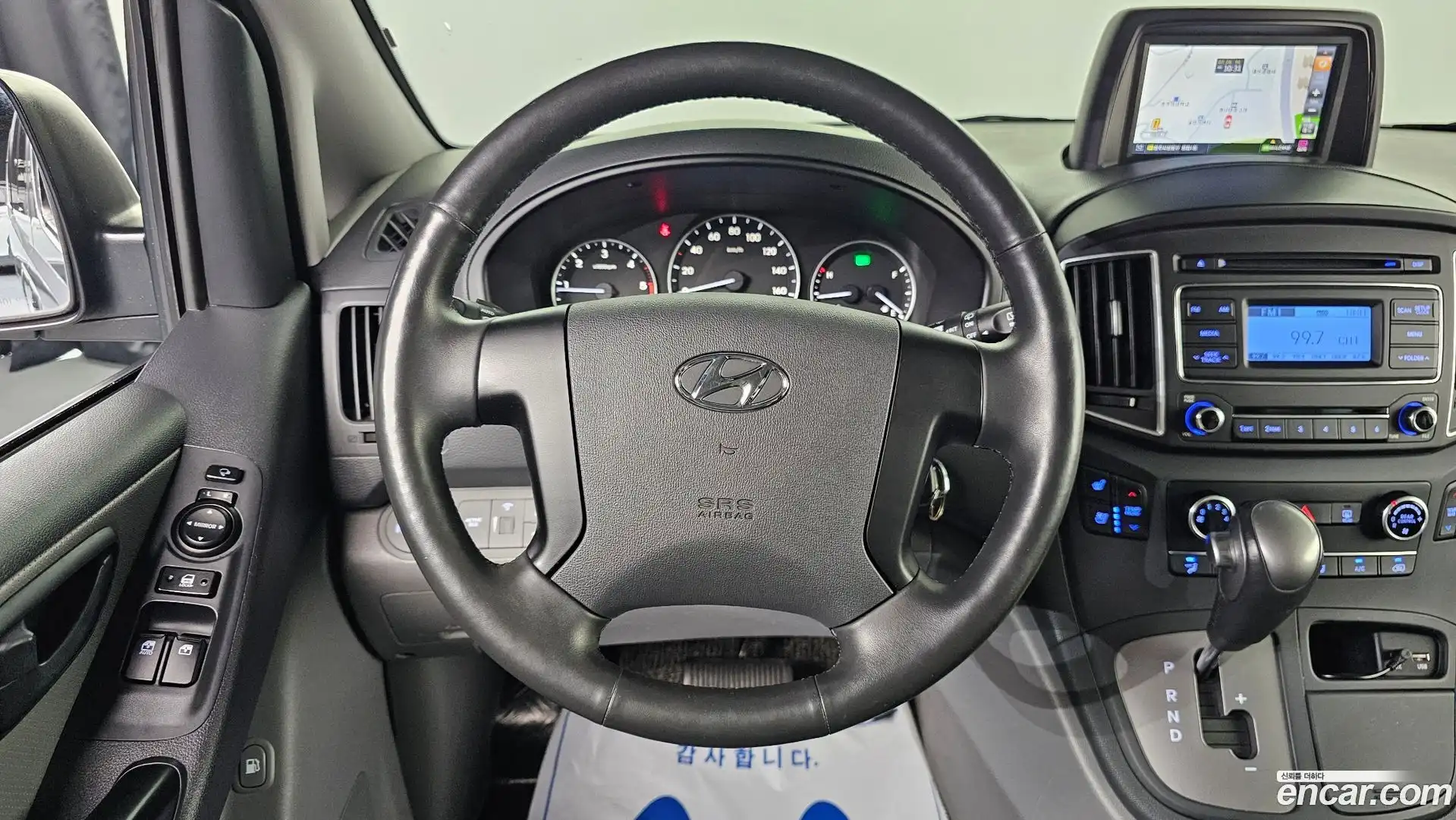 Starex Hyundai 2020.4-OPTION-019