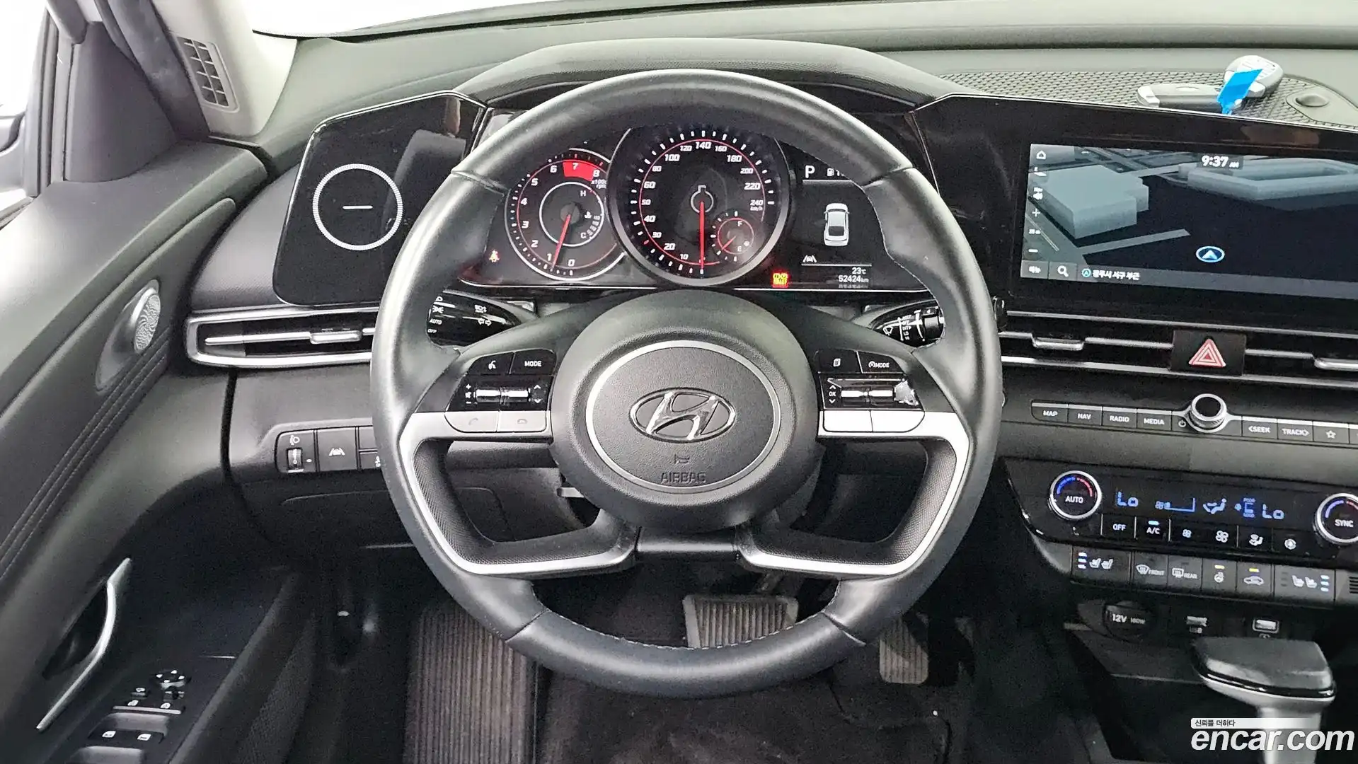 AVANTE Hyundai 2022.4-OPTION-017