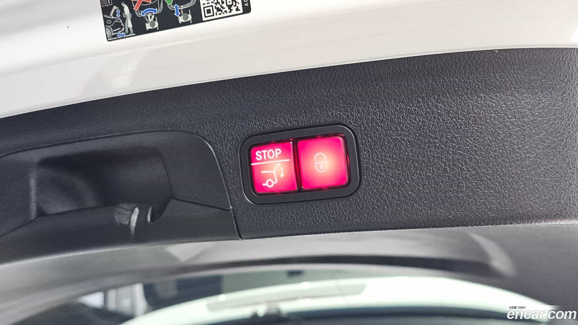 GLE-Class Mercedes-Benz 2023.4-OPTION-040