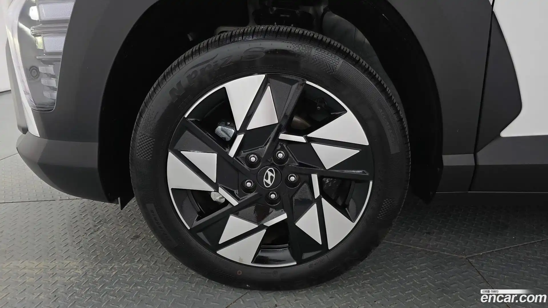 Kona Hyundai 2025.6-OUTER-005