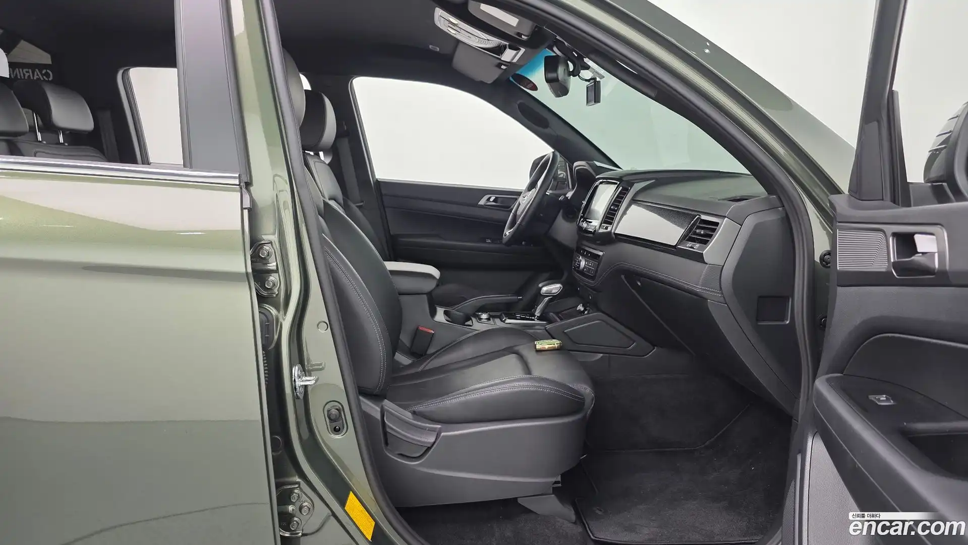 Rexton KG Mobility 2023.3-INNER-010