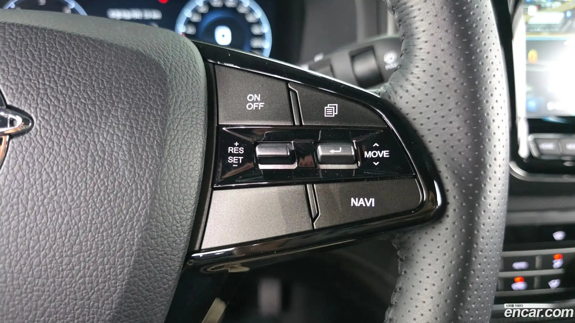 Rexton KG Mobility 2023.3-INNER-036