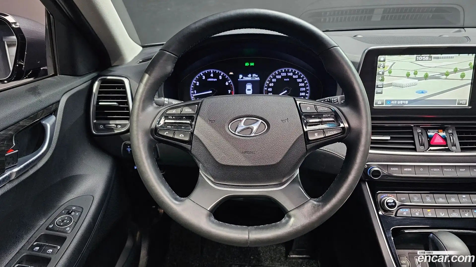 Grandeur Hyundai 2018.2-OPTION-017