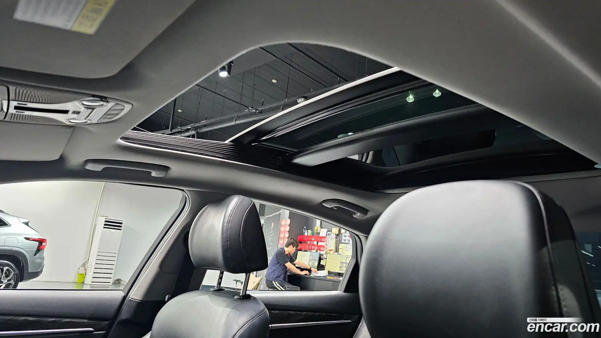 Grandeur Hyundai 2018.2-OPTION-020