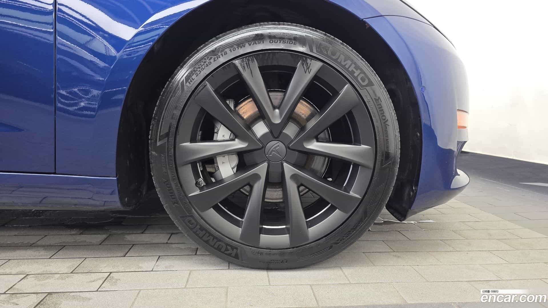 Model 3 Tesla 2022.2-OUTER-031
