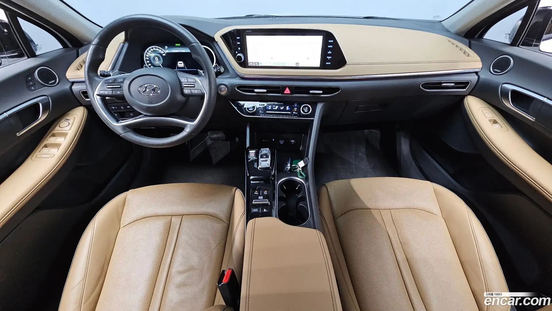 Sonata Hyundai 2019.4-INNER-007