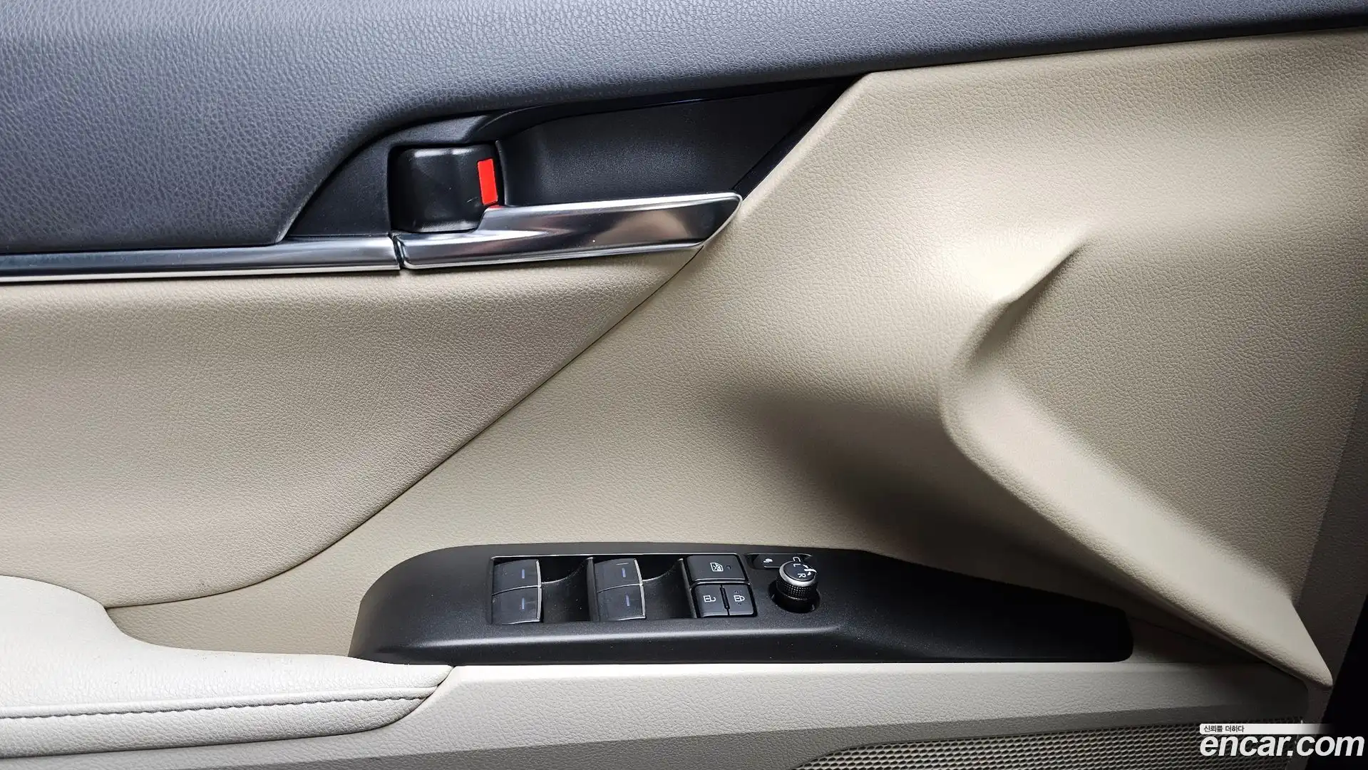 Camry Toyota 2022.2-OPTION-040