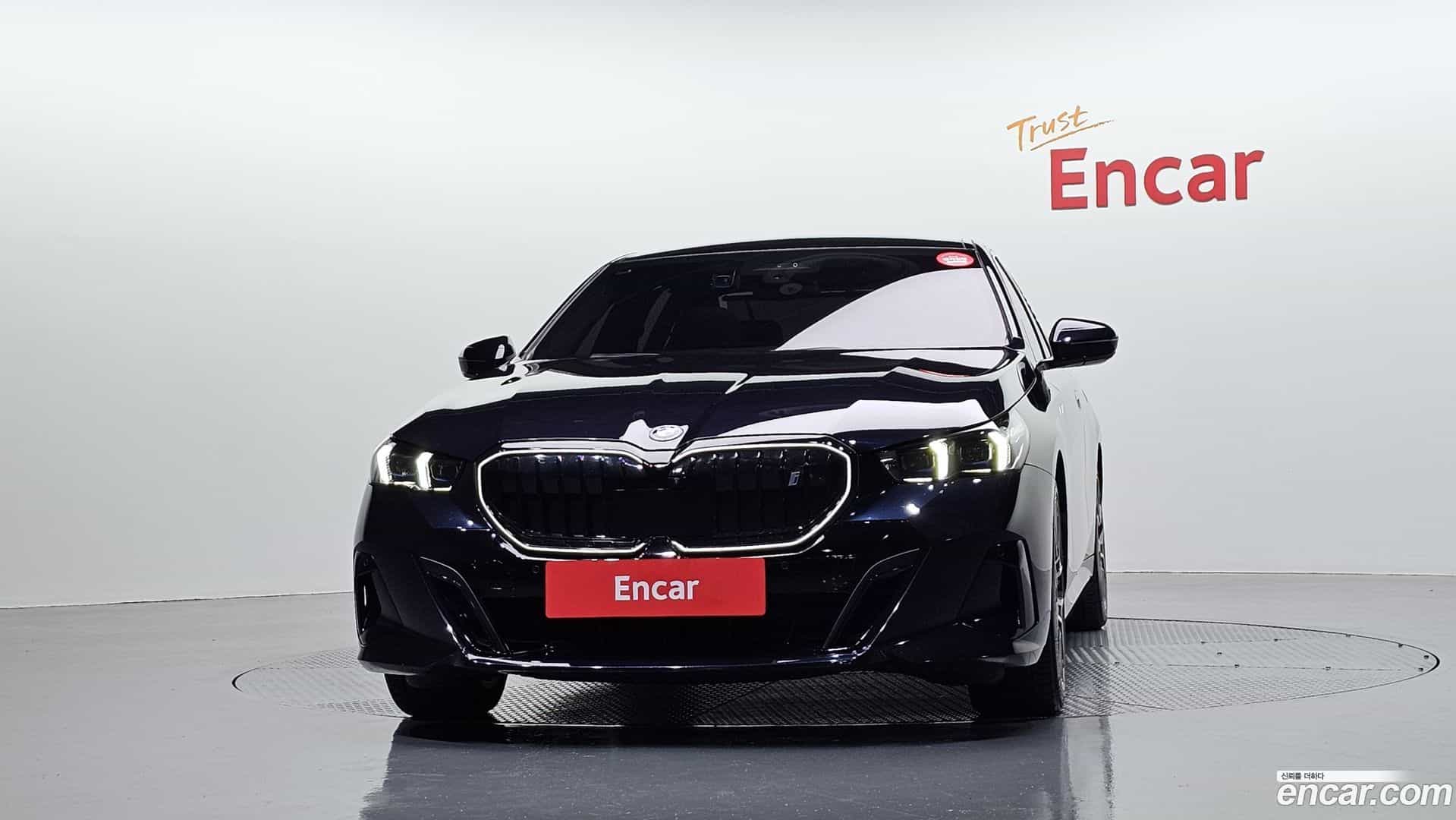 i5 BMW 2024.0-OUTER-003