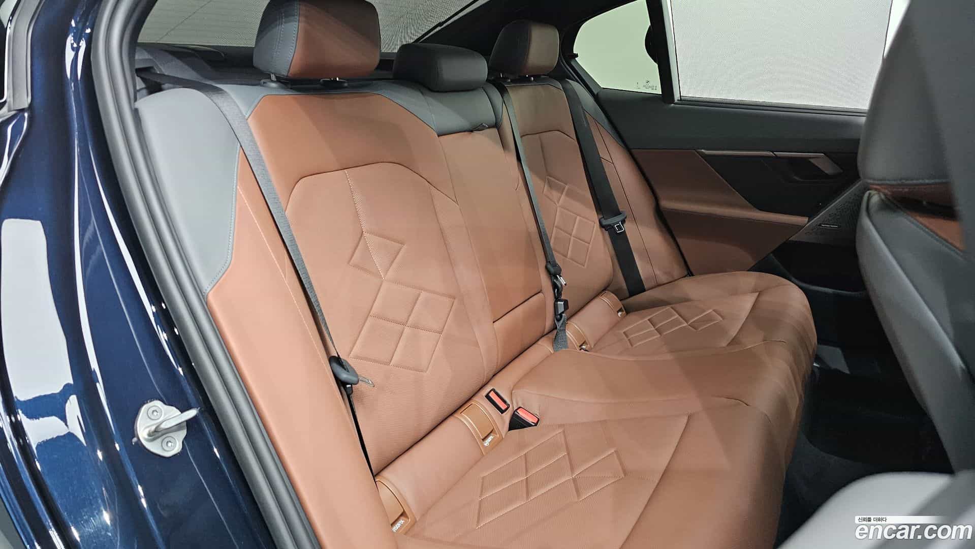 i5 BMW 2024.0-OPTION-015