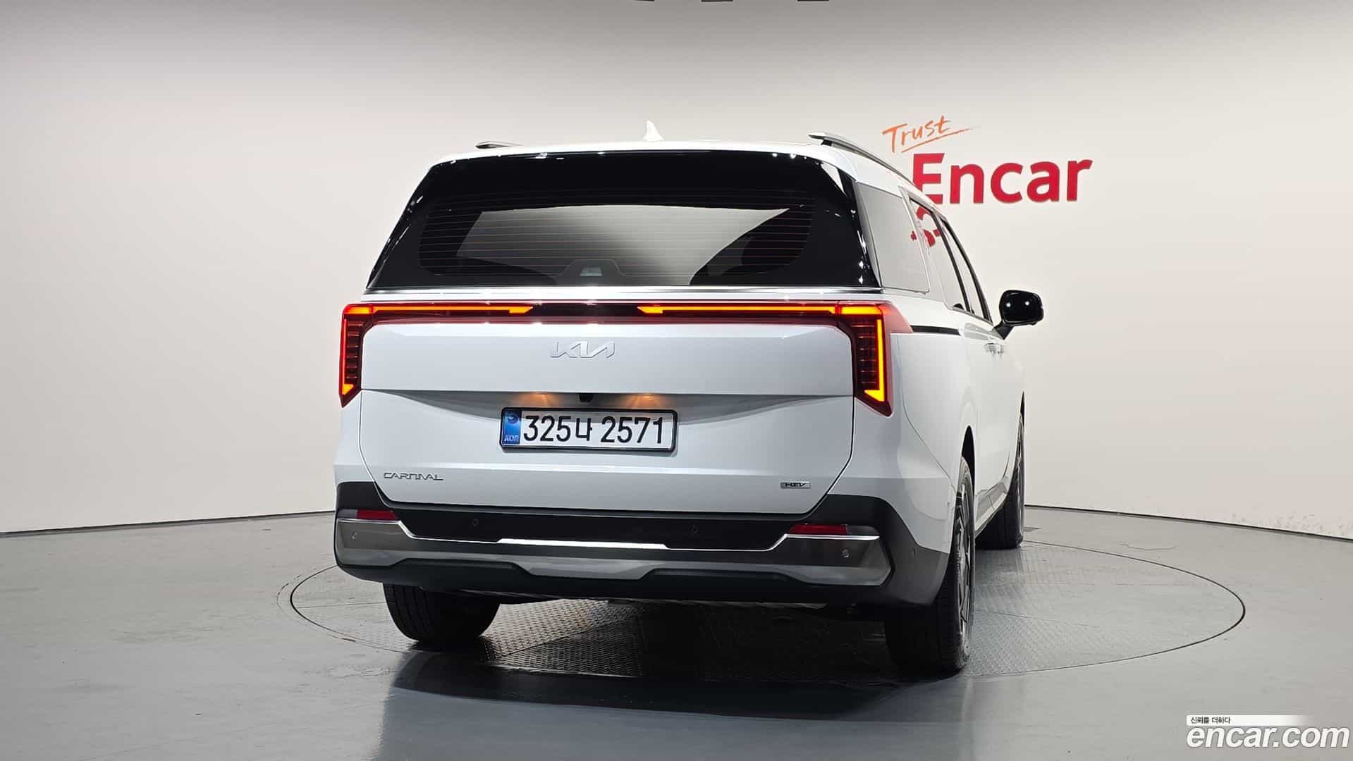 Canival Kia 2025.10-OUTER-004