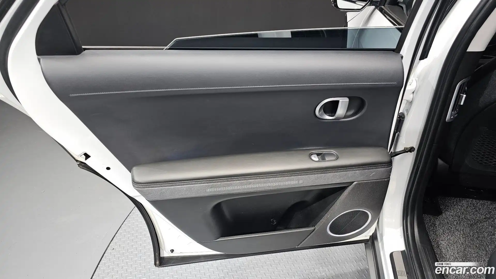 Ioniq5 Hyundai 2022.9-INNER-035
