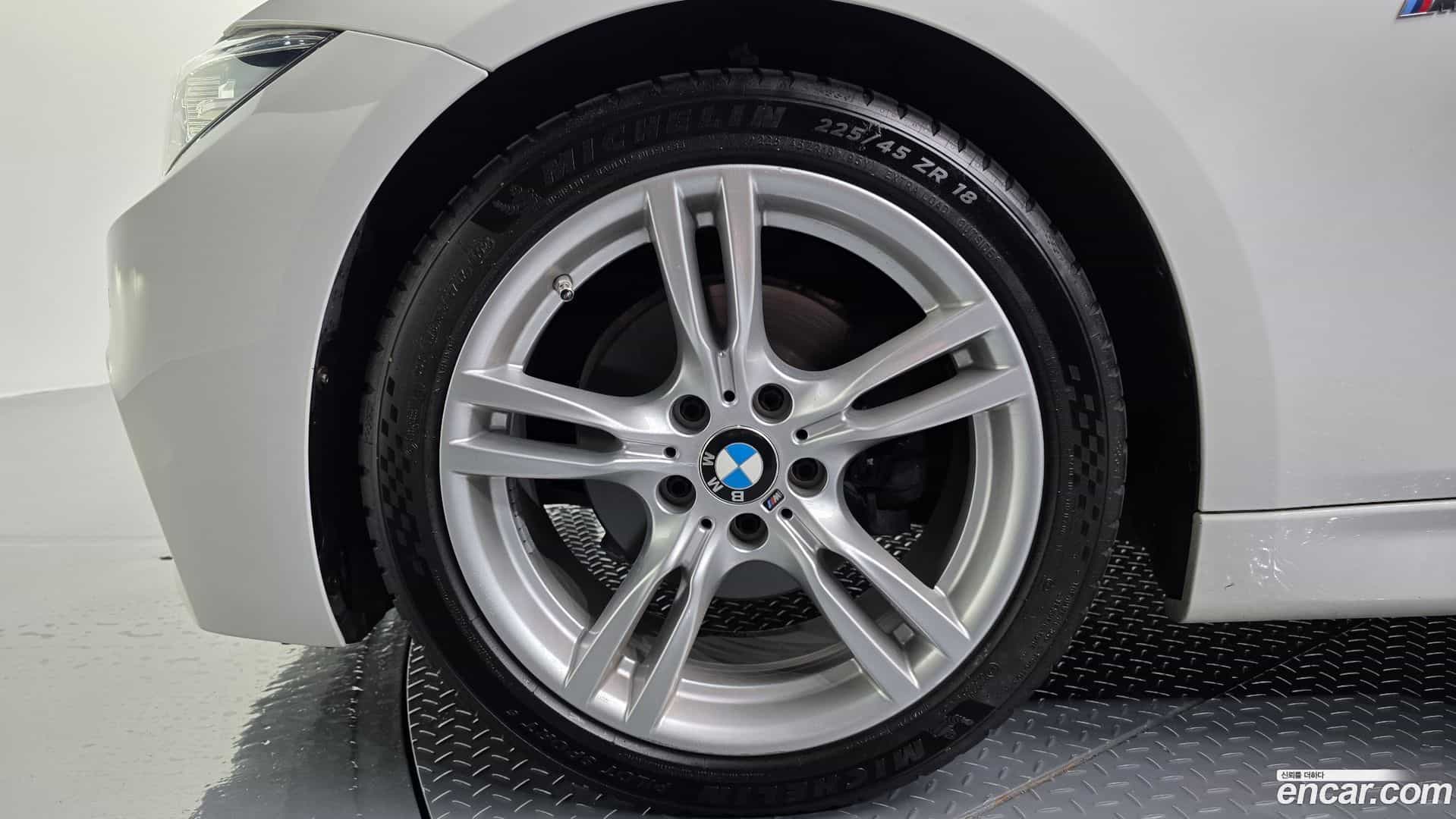 3-Series BMW 2018.3-OUTER-005