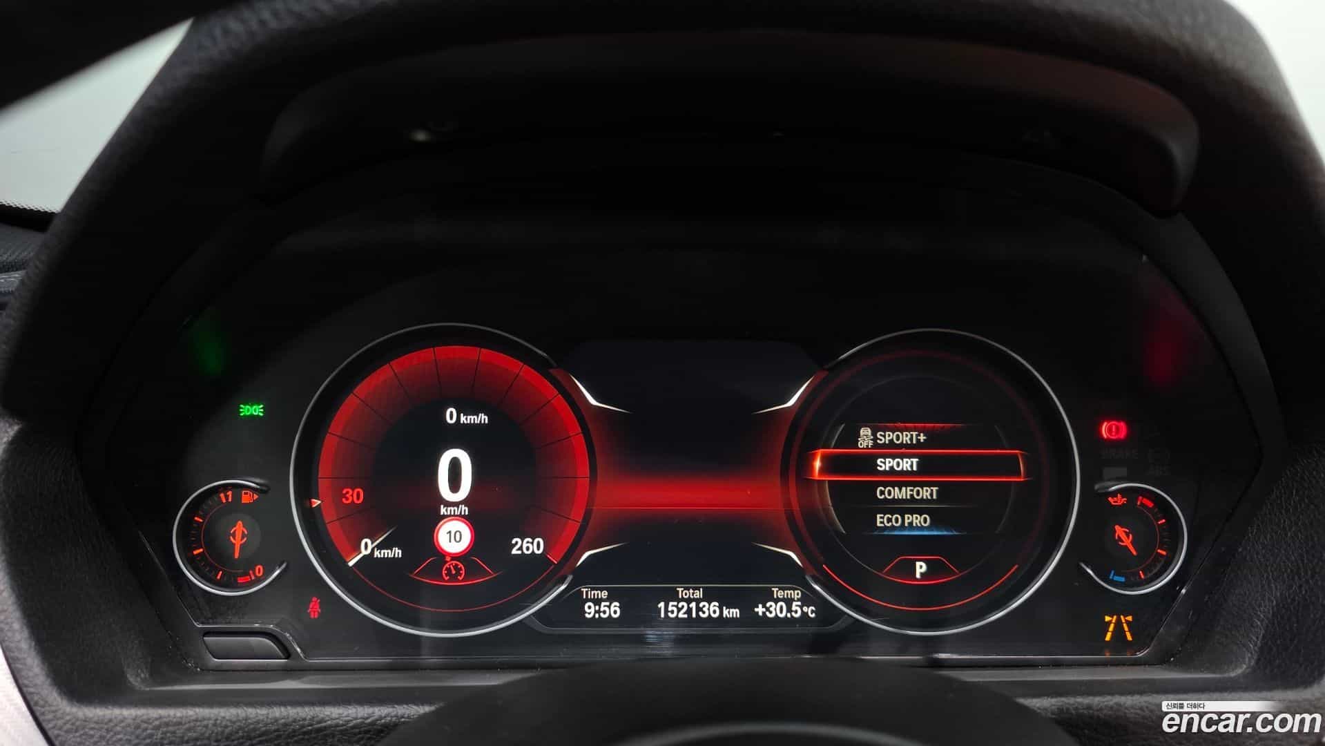 3-Series BMW 2018.3-INNER-008