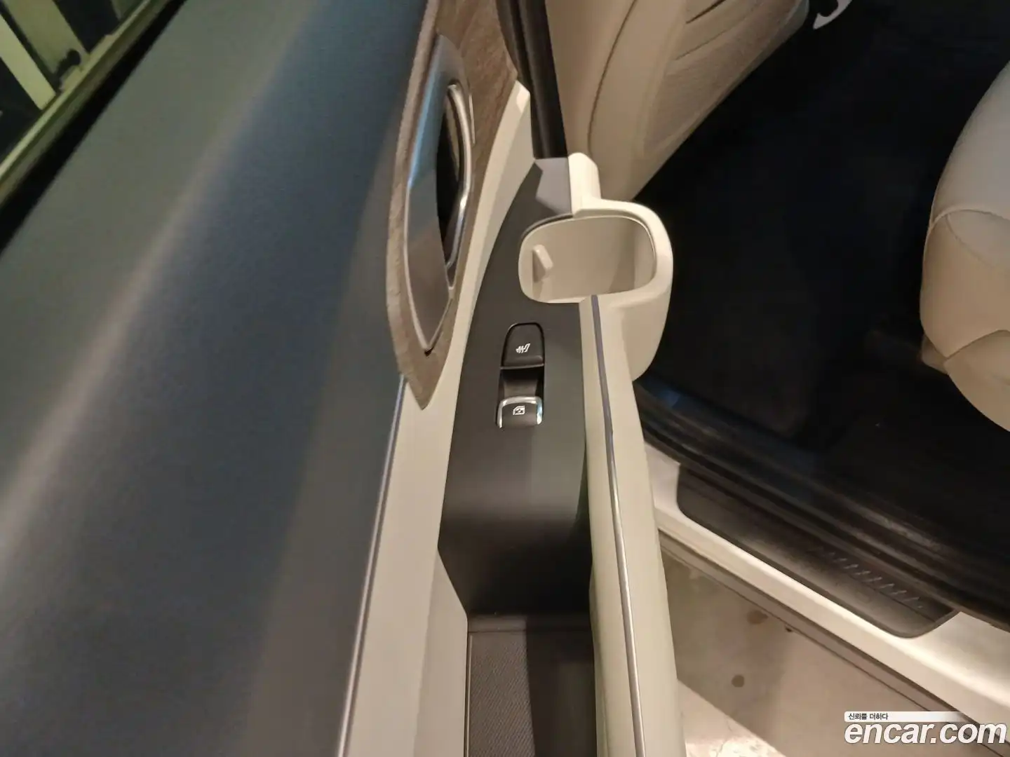 Sorento Kia 2022.1-OPTION-017