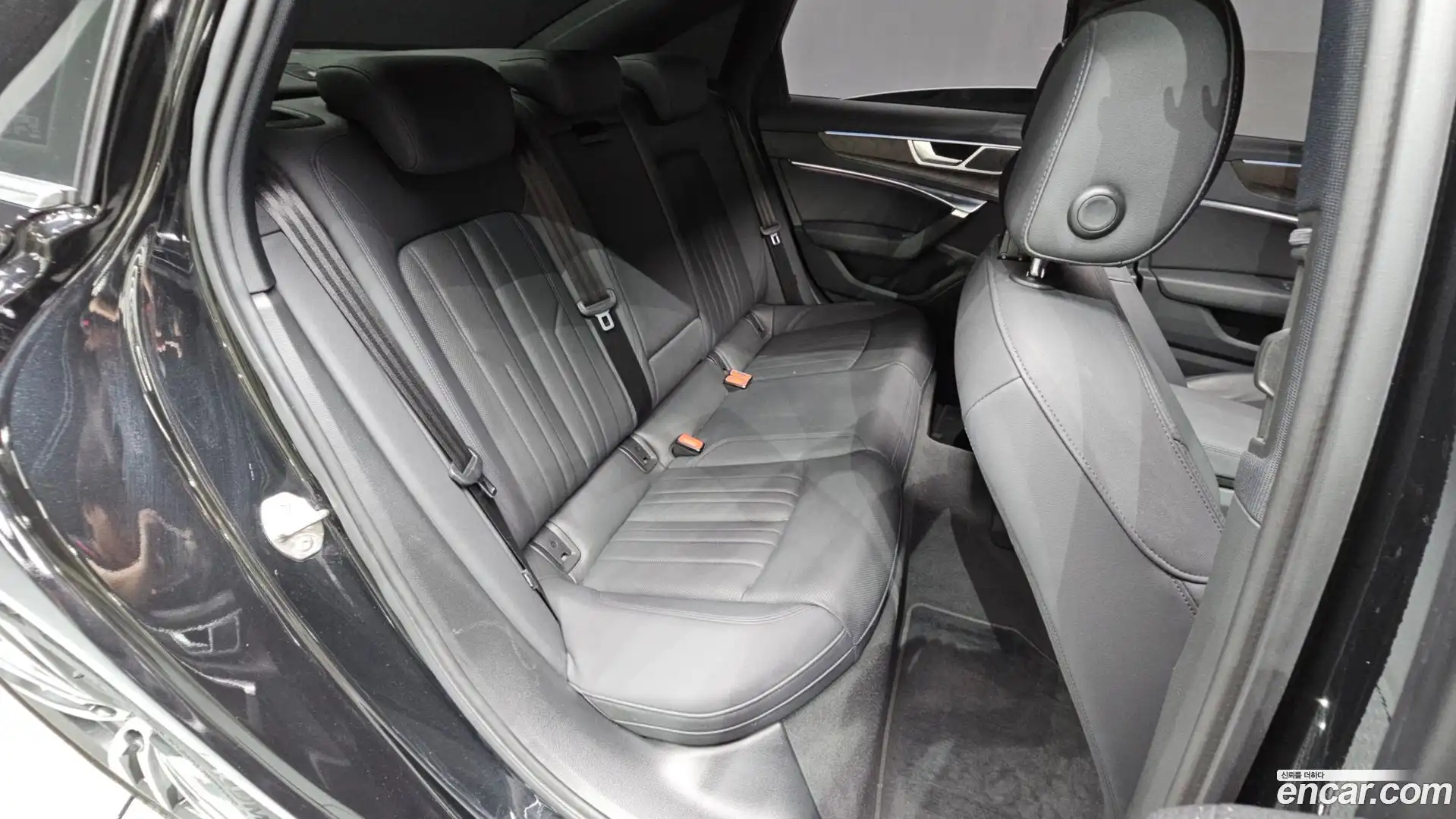 A6 Audi 2022.5-OPTION-015