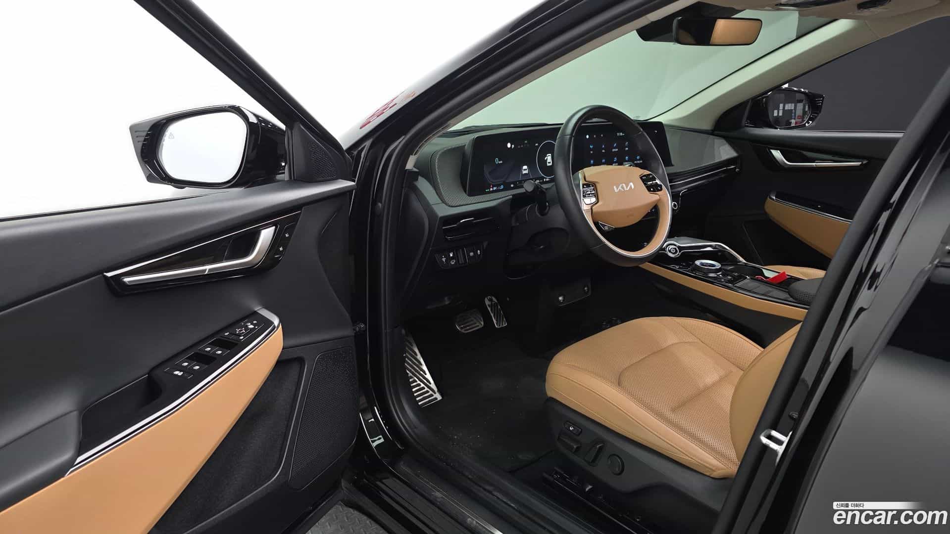 EV6 Kia 2023.2-INNER-010