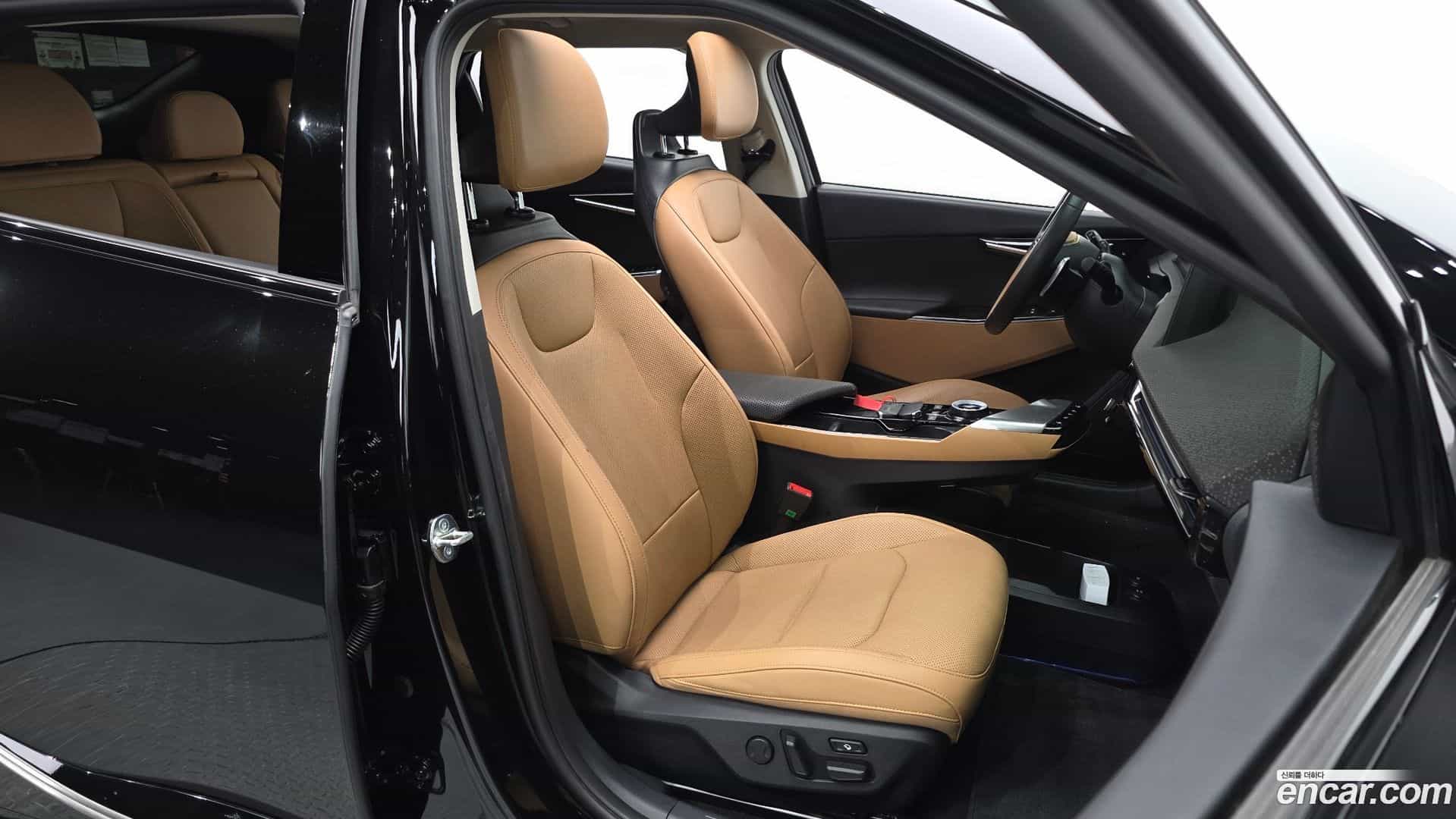 EV6 Kia 2023.2-INNER-036