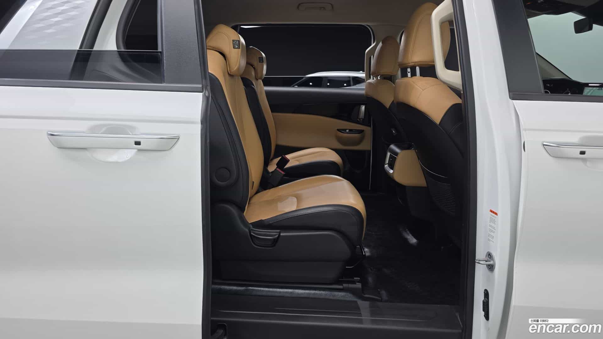 Canival Kia 2023.3-OPTION-015