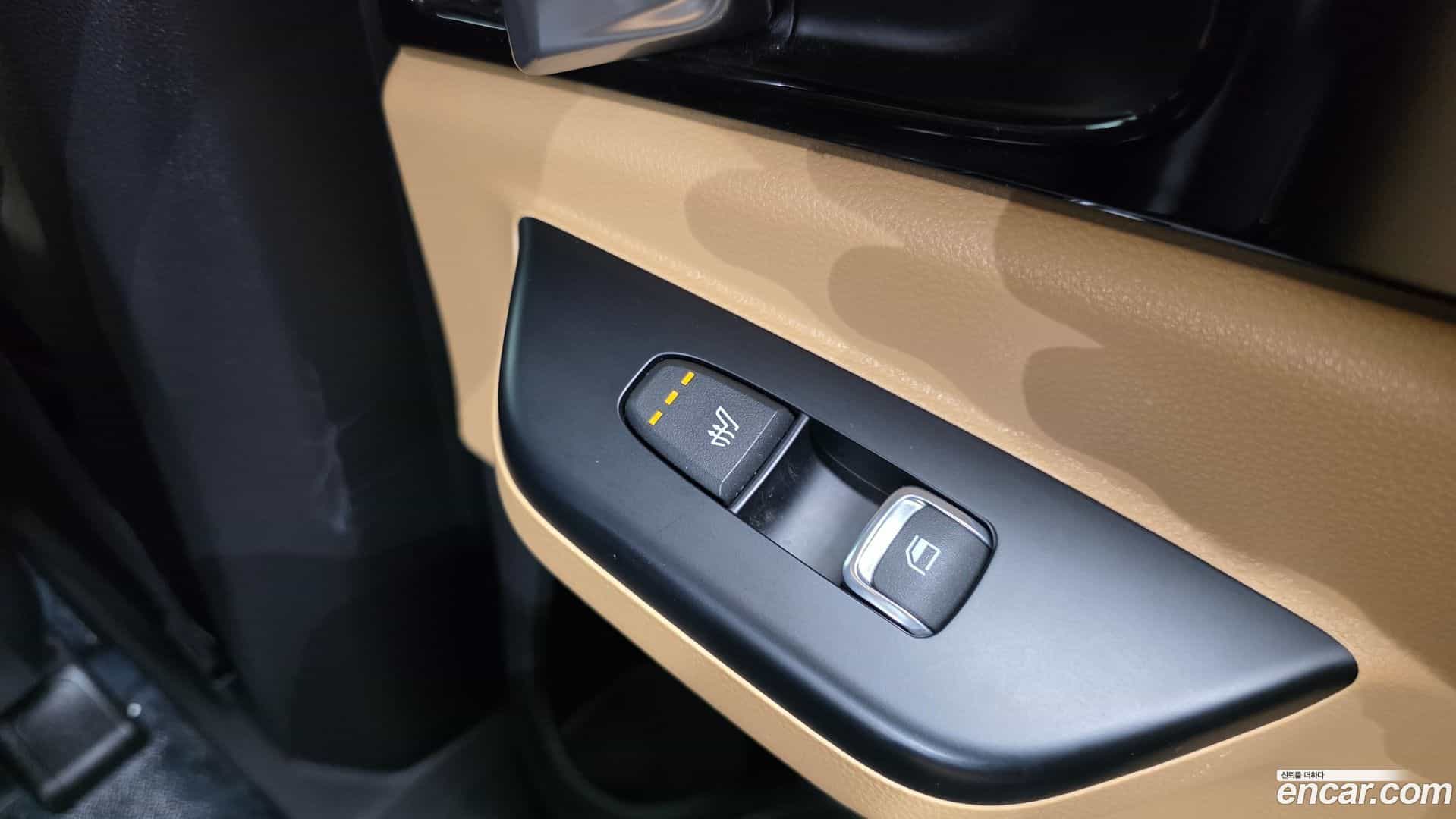 Canival Kia 2023.3-OPTION-024
