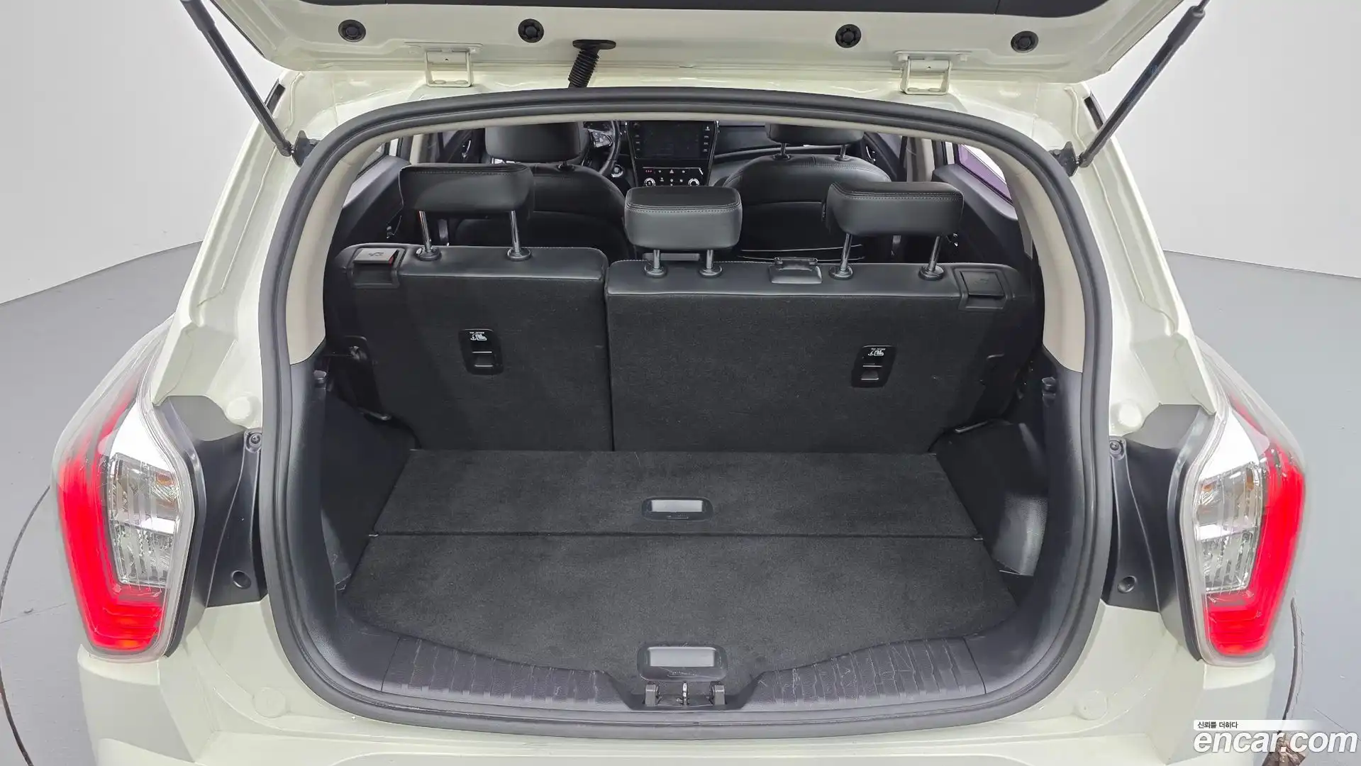TIBOLI KG Mobility 2021.6-OPTION-024