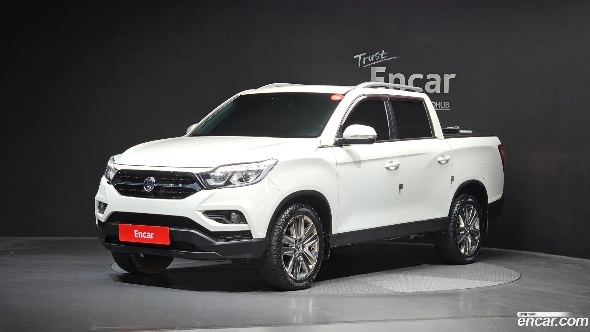 Main__Slider__Photo:Rexton KG Mobility 2019.0-0
