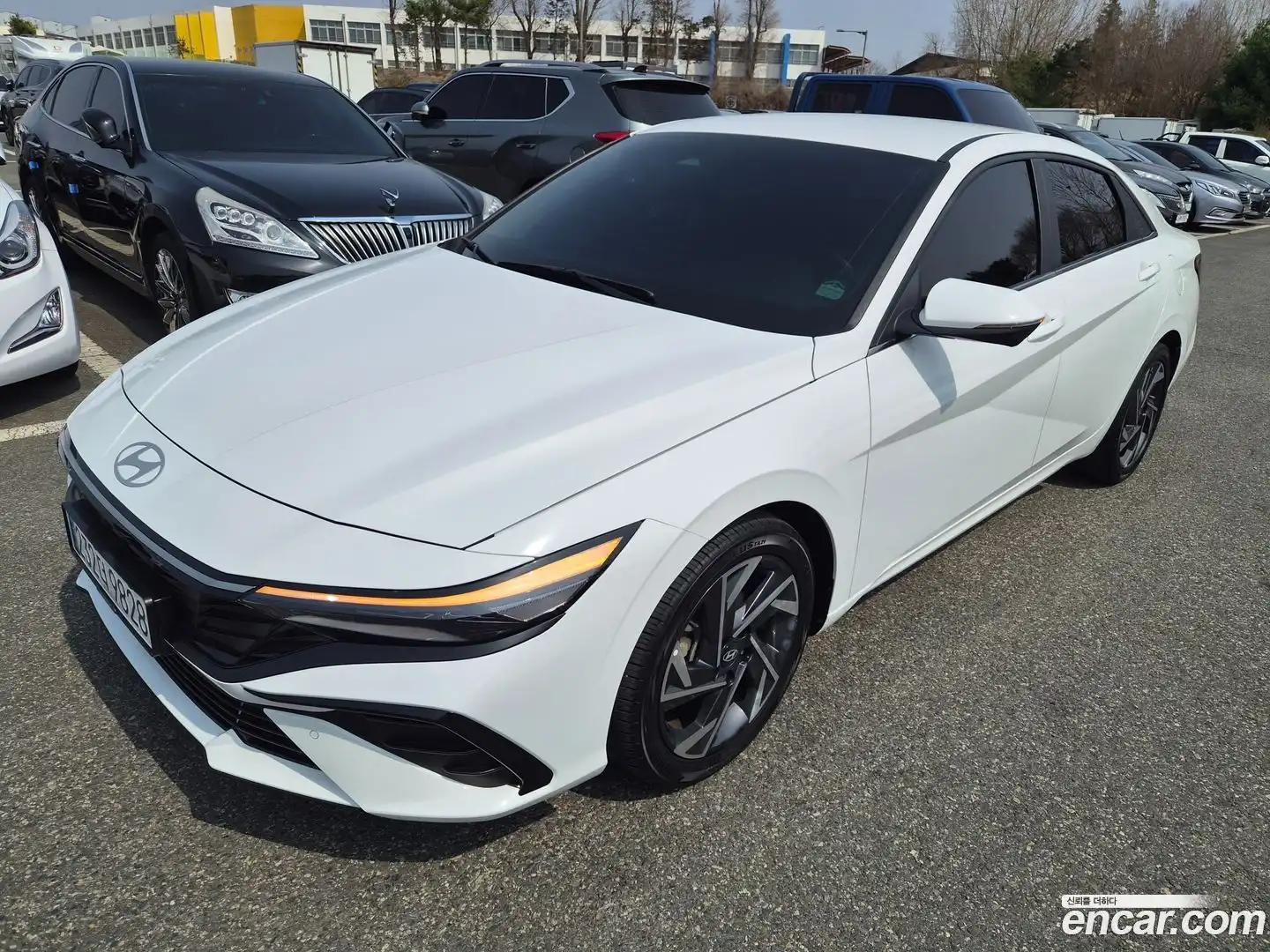 AVANTE Hyundai 2023.4-OUTER-002