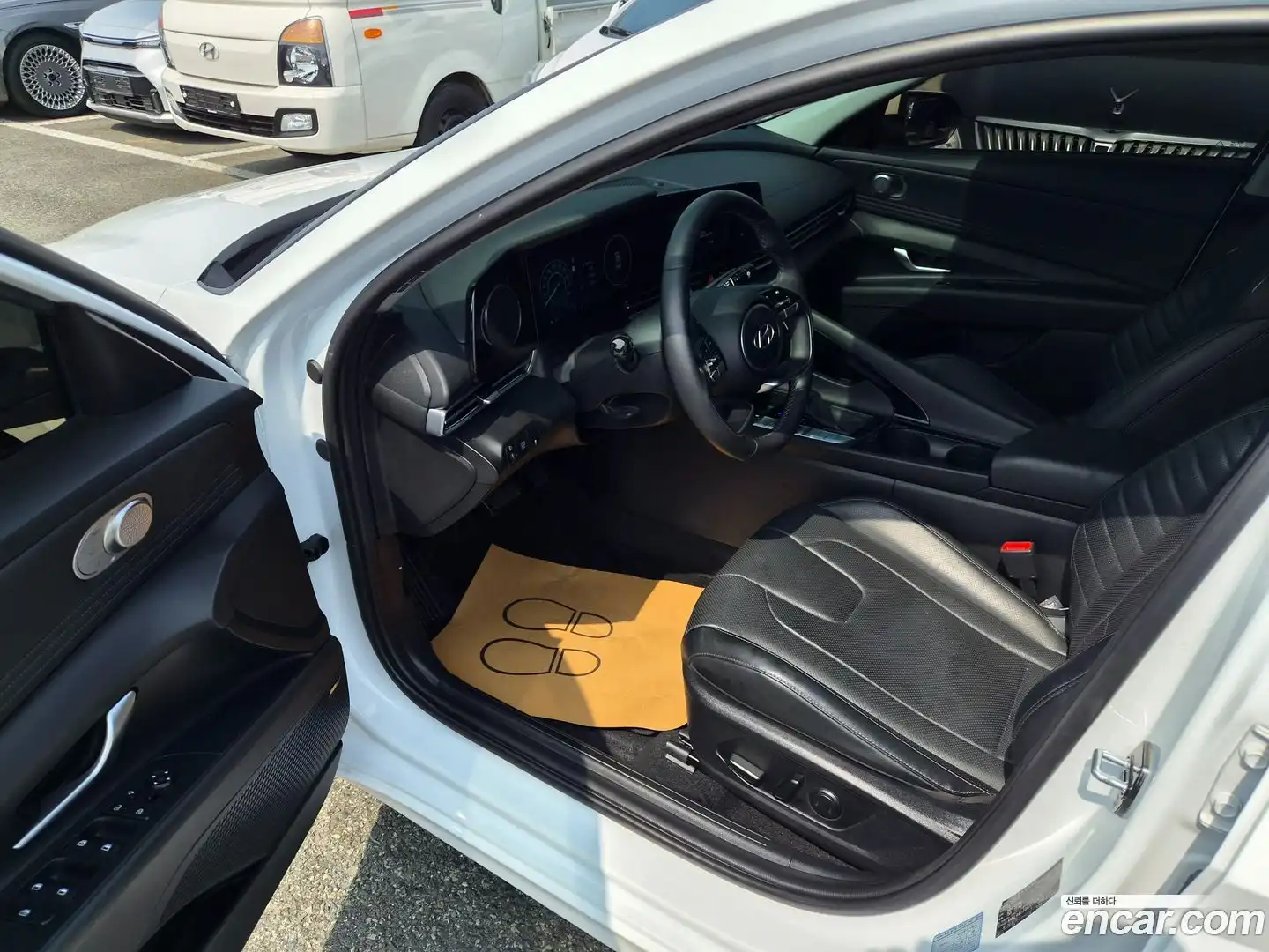 AVANTE Hyundai 2023.4-INNER-007