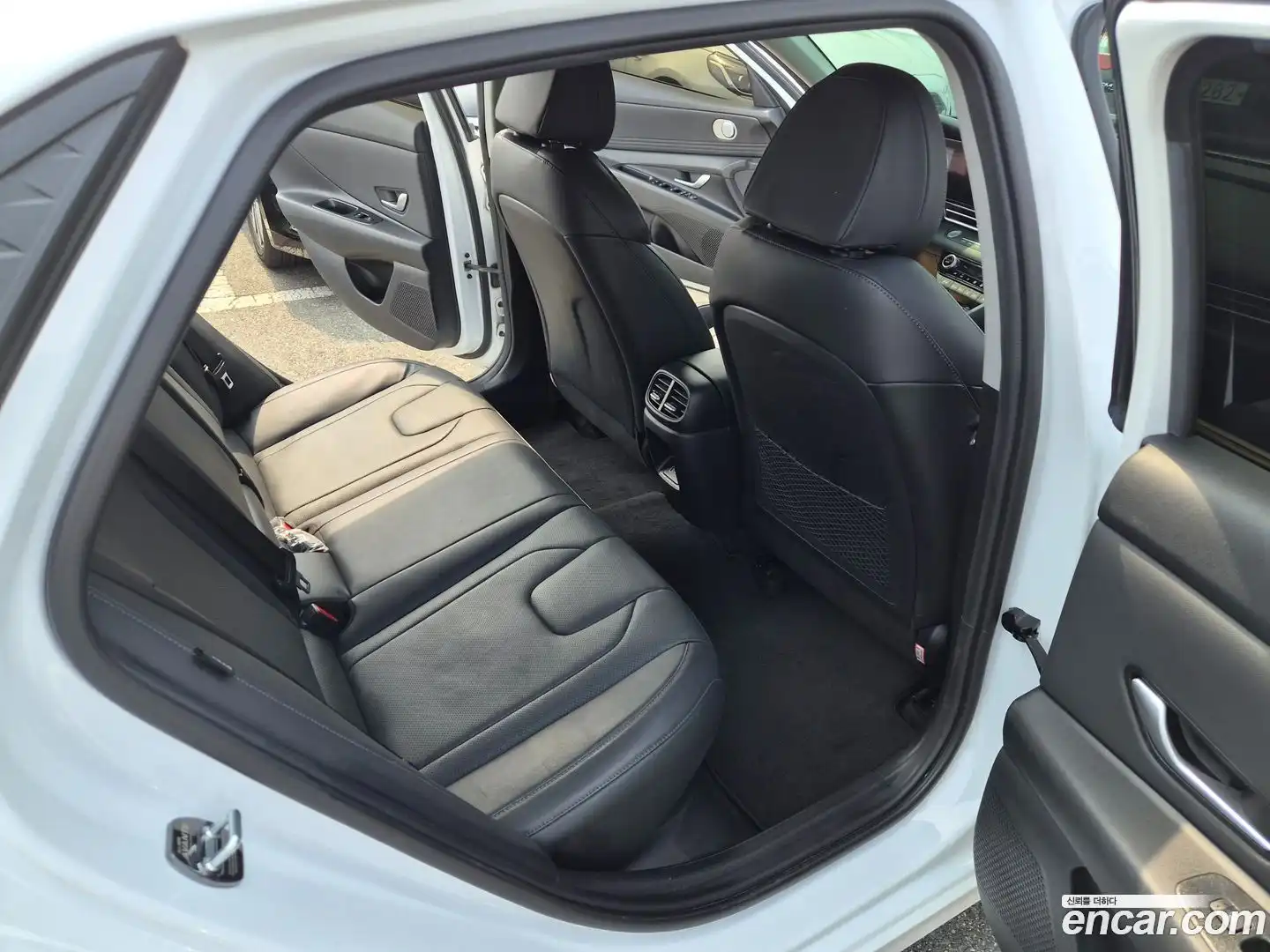 AVANTE Hyundai 2023.4-INNER-010