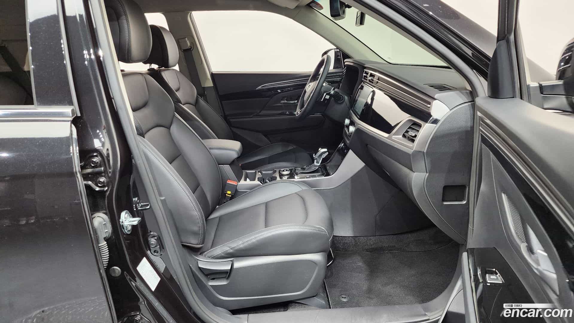 KORANDO KG Mobility 2024.3-INNER-036