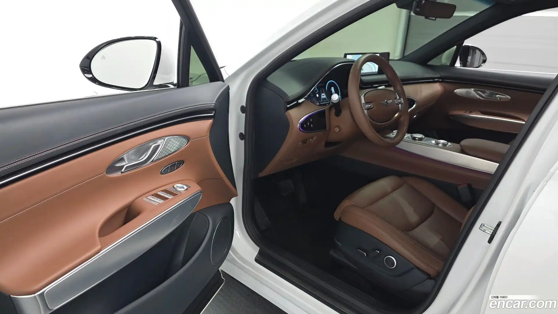 GV70 Genesis 2022.9-INNER-010