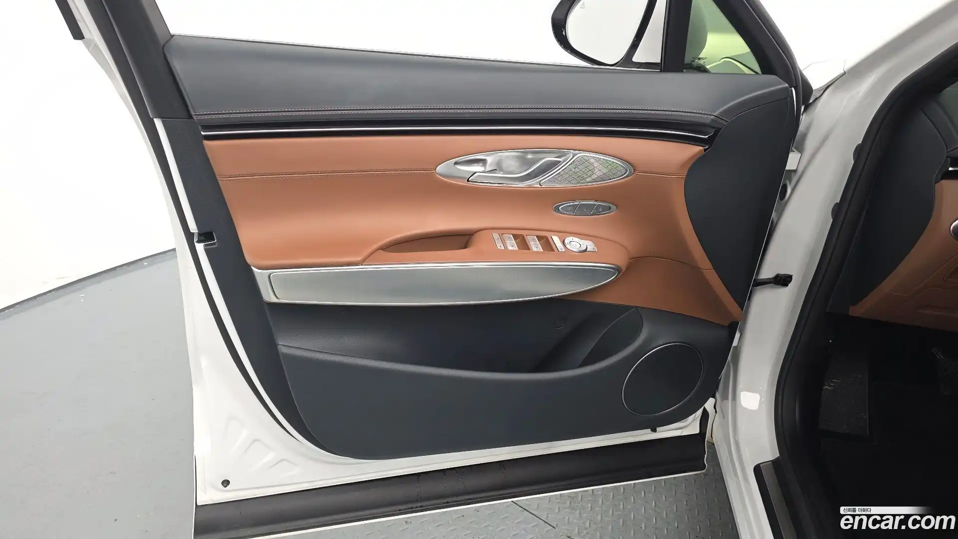 GV70 Genesis 2022.9-INNER-034