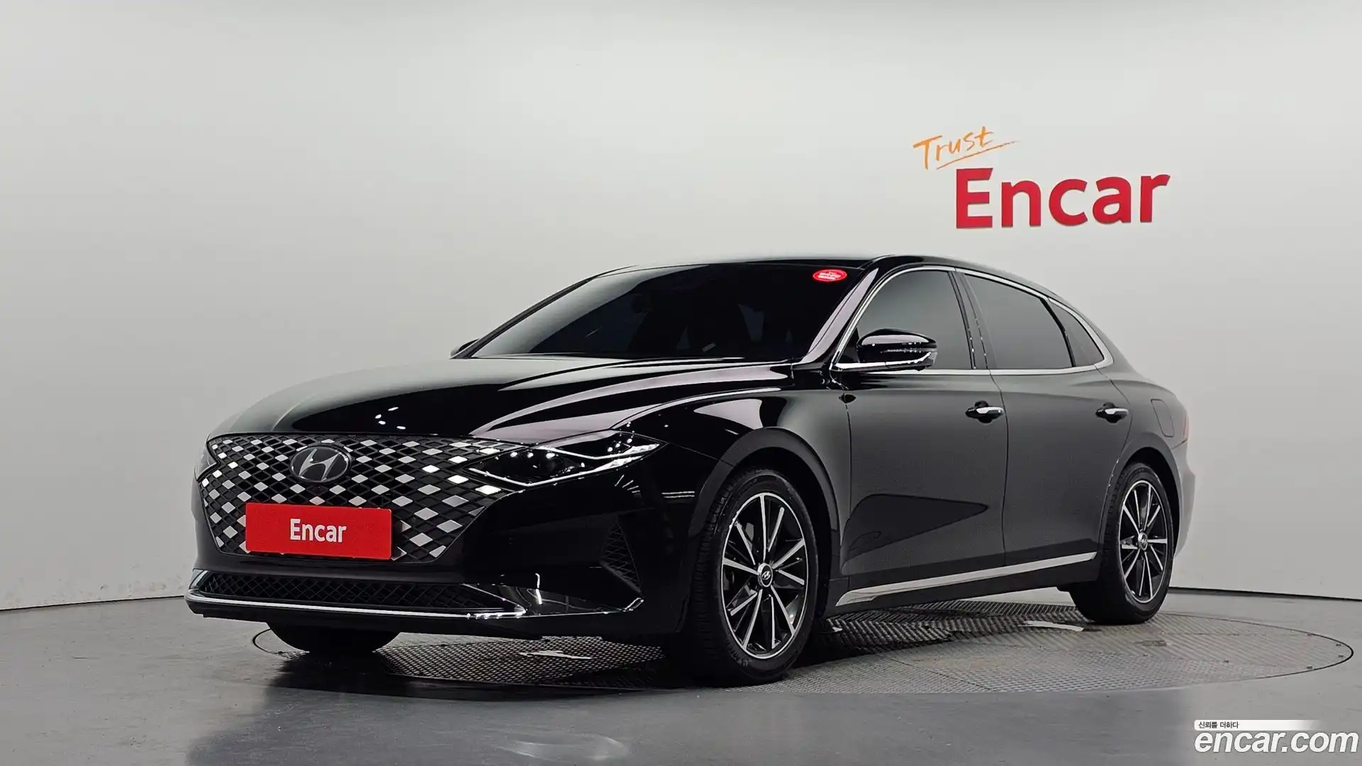 Grandeur Hyundai 2022.4-OUTER-001