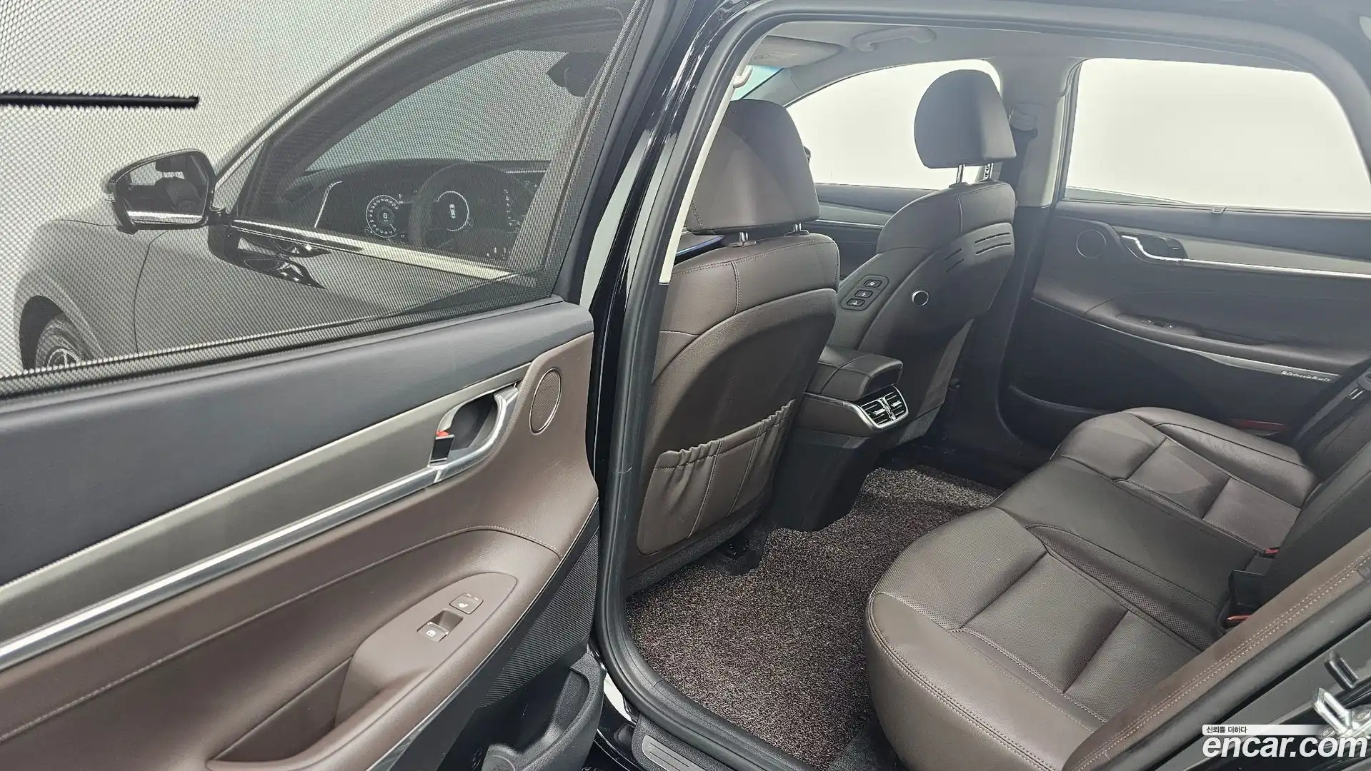 Grandeur Hyundai 2022.4-OPTION-021