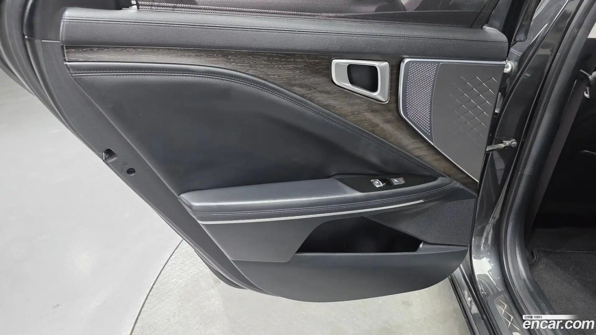 K8 Kia 2022.3-INNER-035