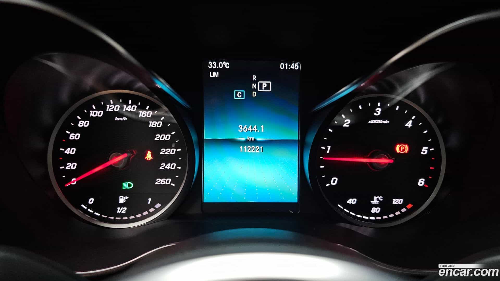 C-Class Mercedes-Benz 2018.11-INNER-008