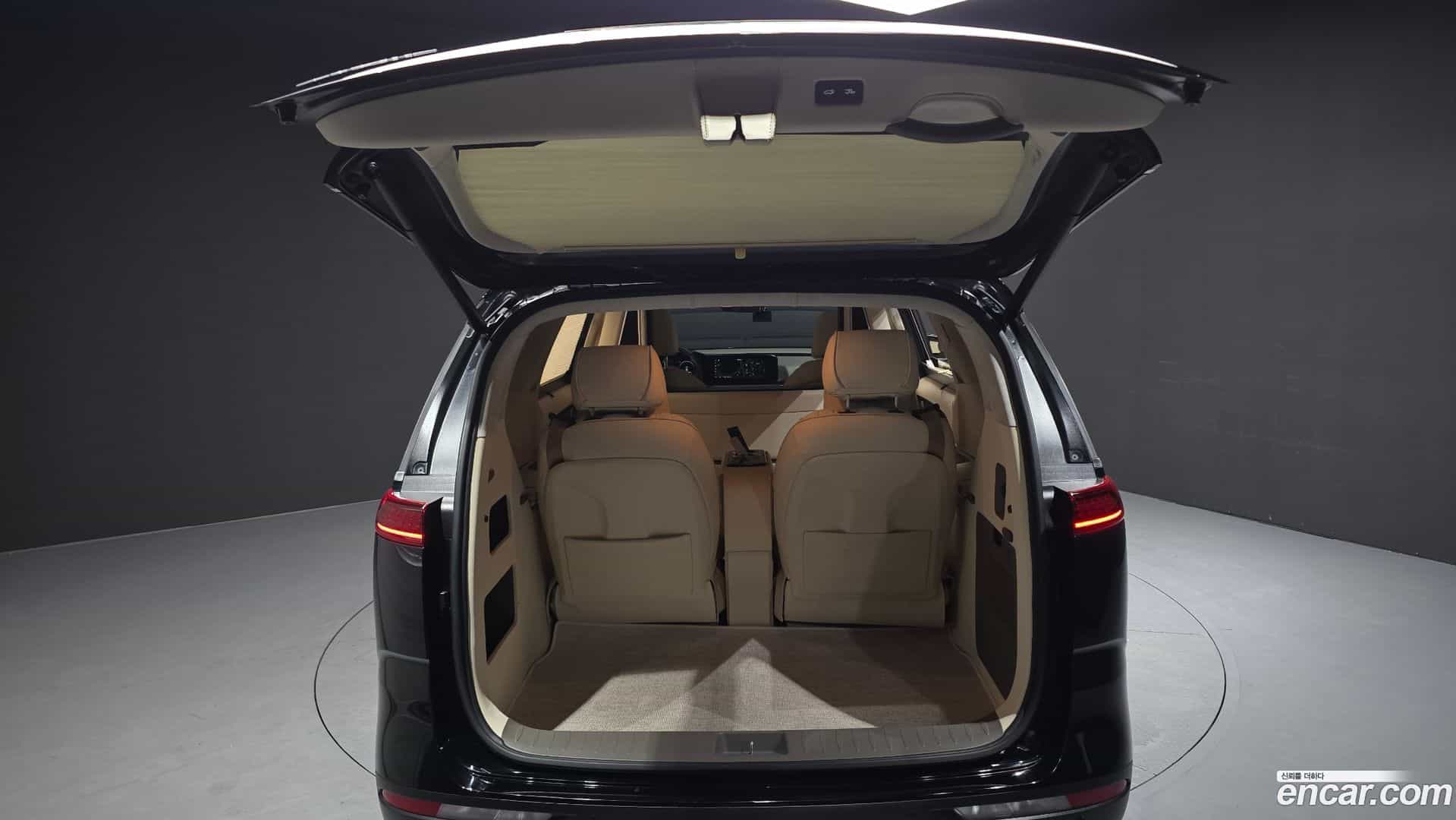 Canival Kia 2023.5-OPTION-023