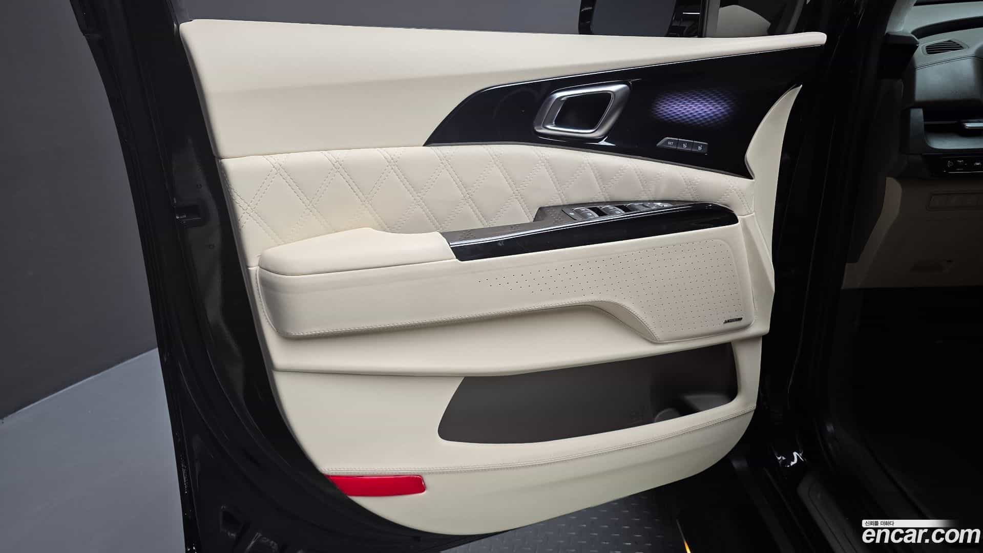 Canival Kia 2023.5-INNER-034