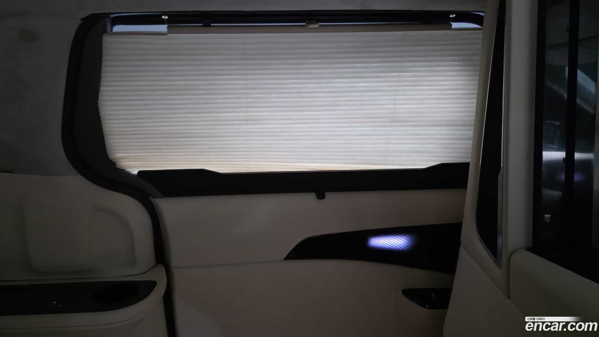 Canival Kia 2023.5-INNER-035