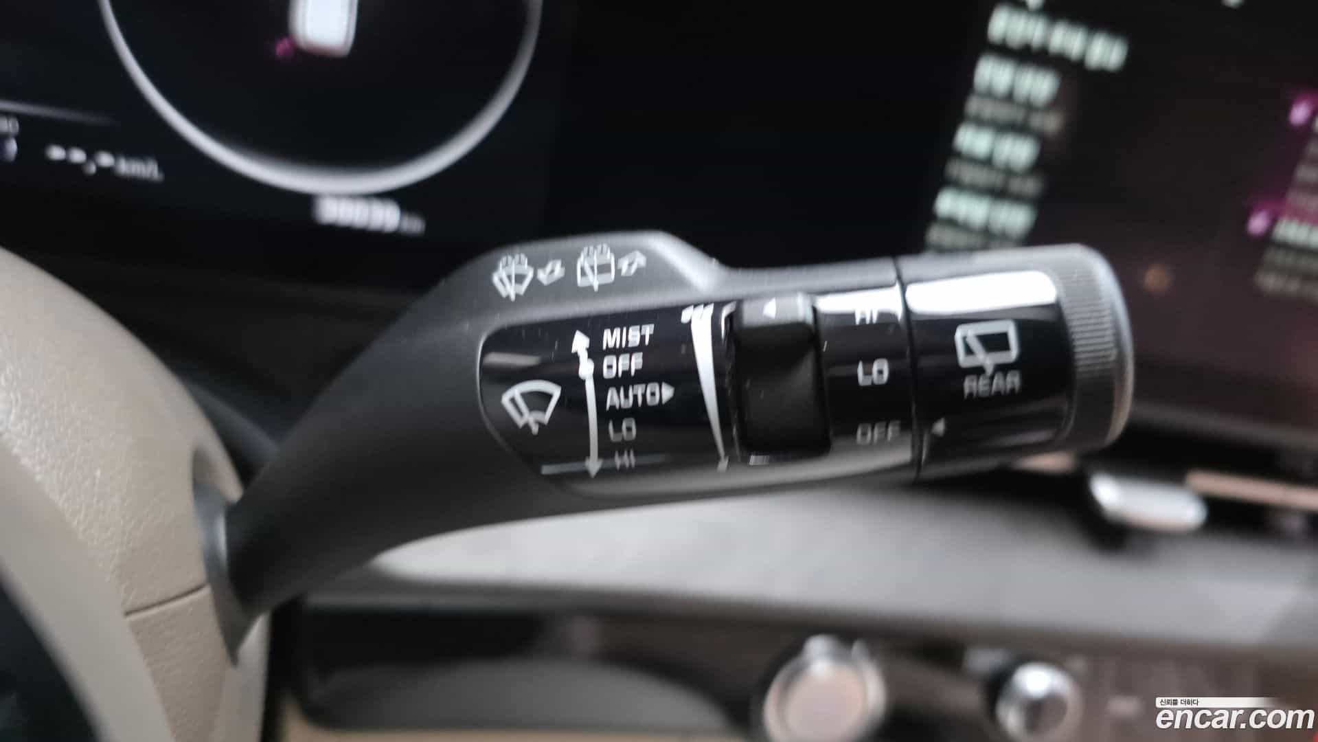 Canival Kia 2023.5-OPTION-041
