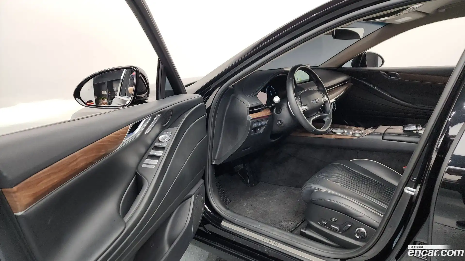 G80 Genesis 2021.2-INNER-010