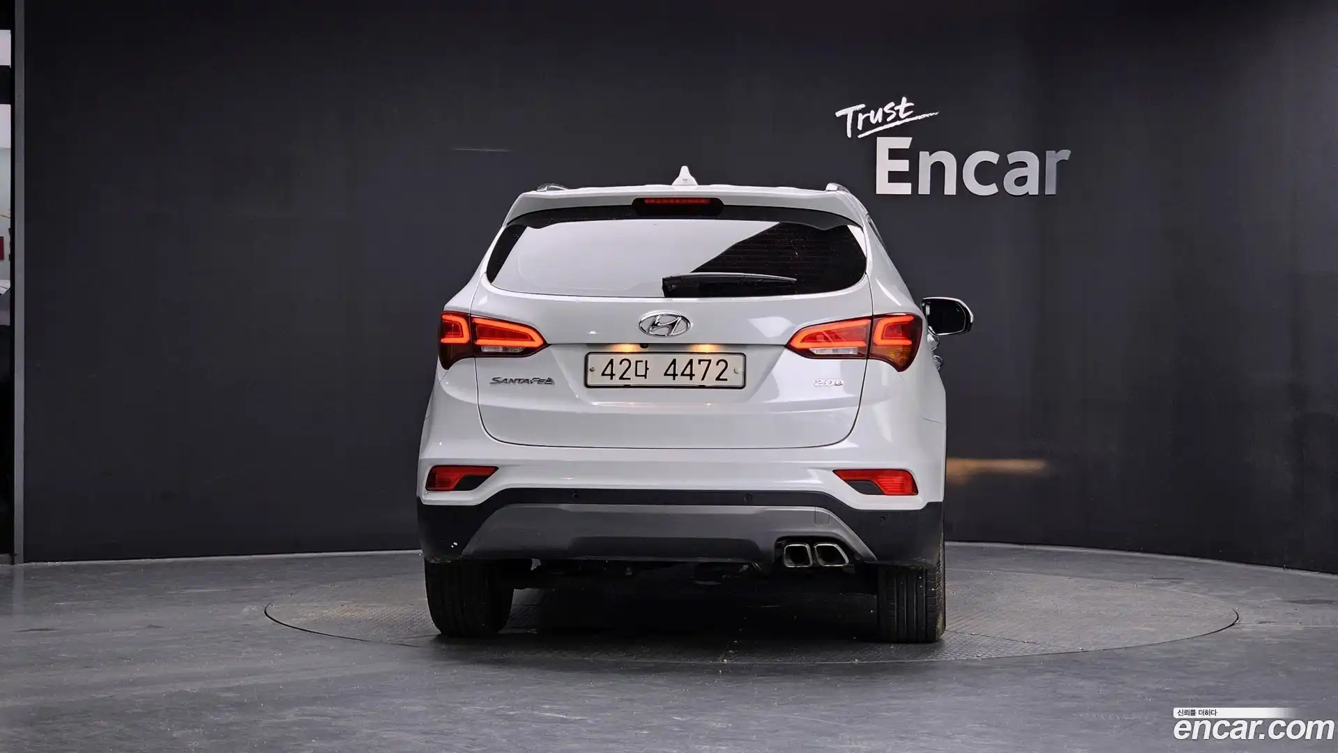 Santafe Hyundai 2017.9-OUTER-004