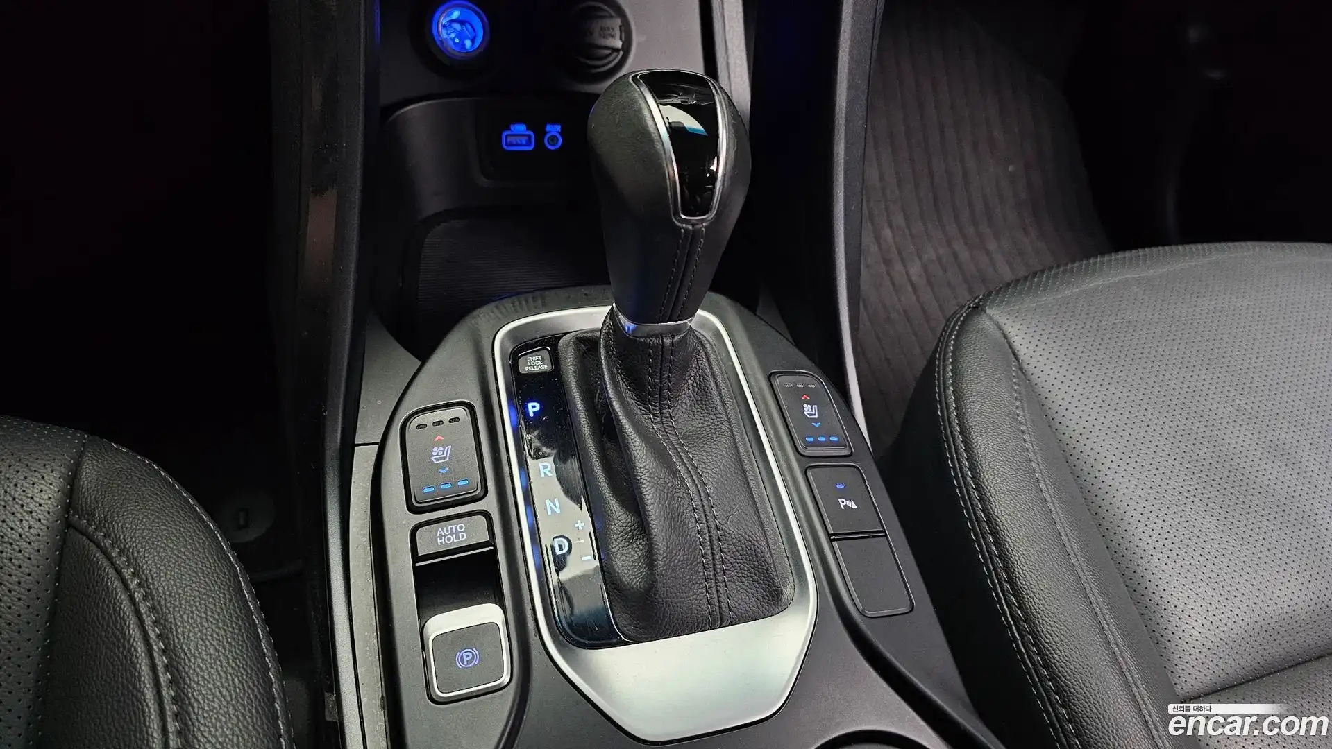 Santafe Hyundai 2017.9-INNER-009