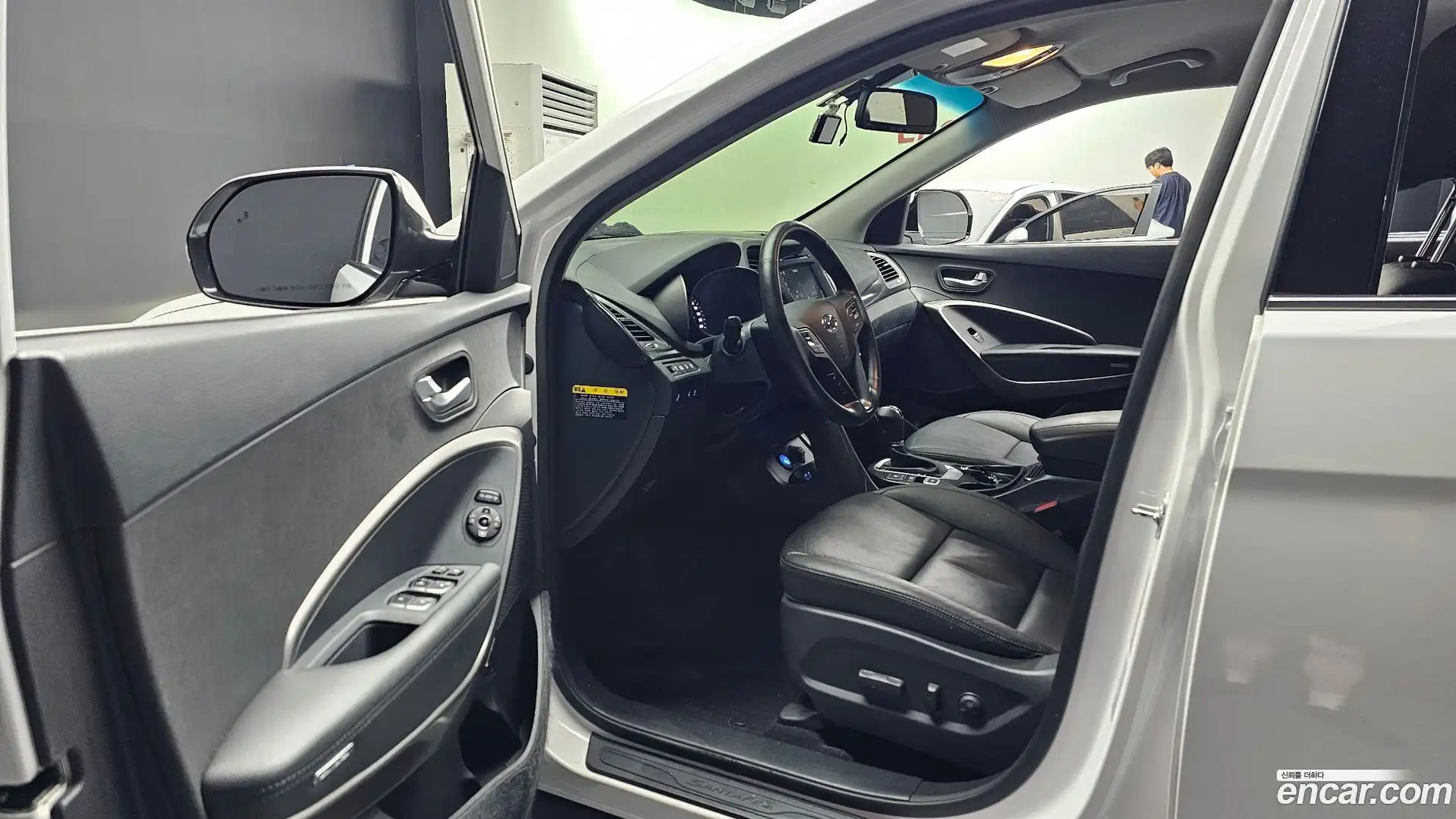 Santafe Hyundai 2017.9-INNER-010