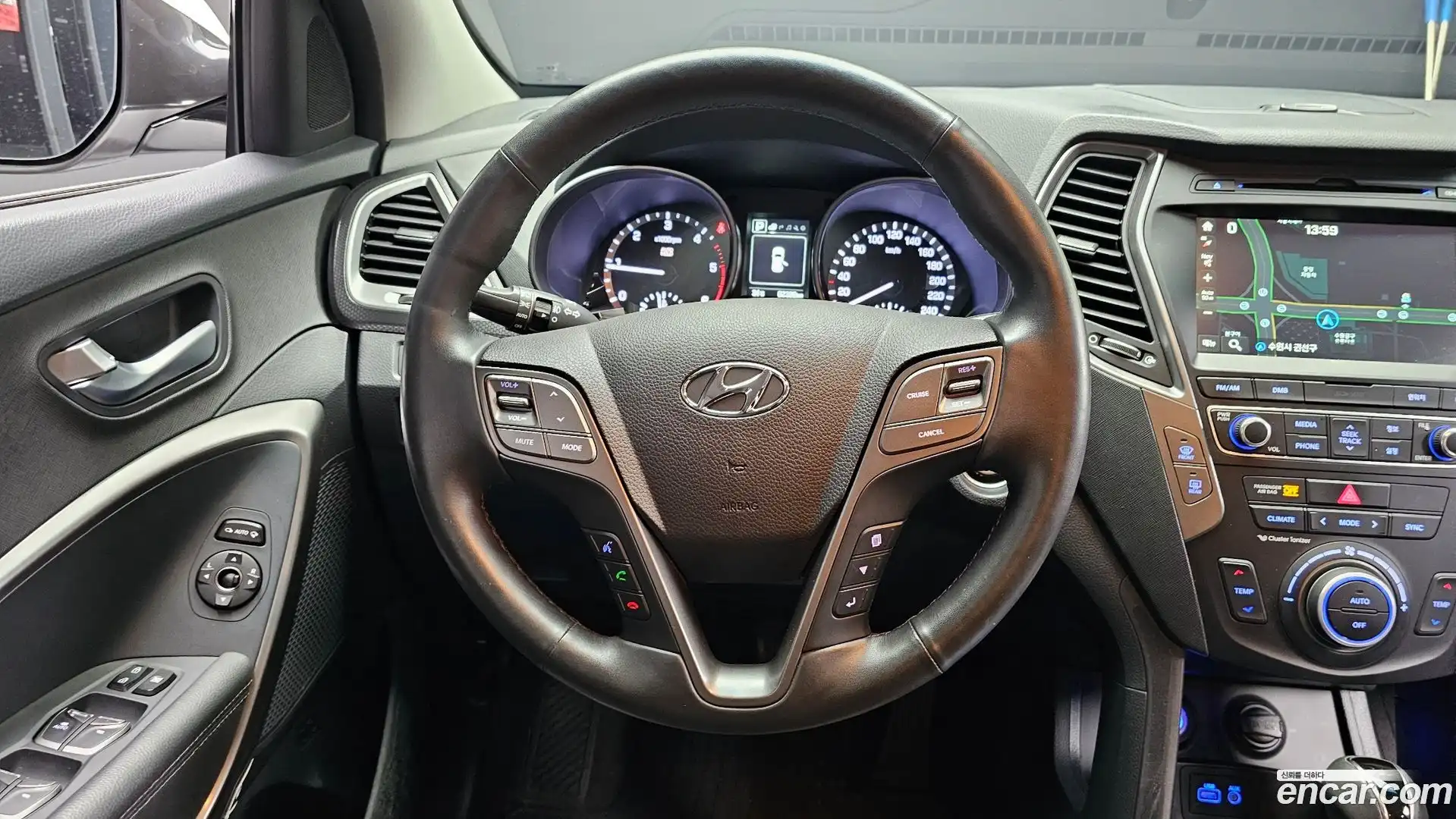 Santafe Hyundai 2017.9-OPTION-017