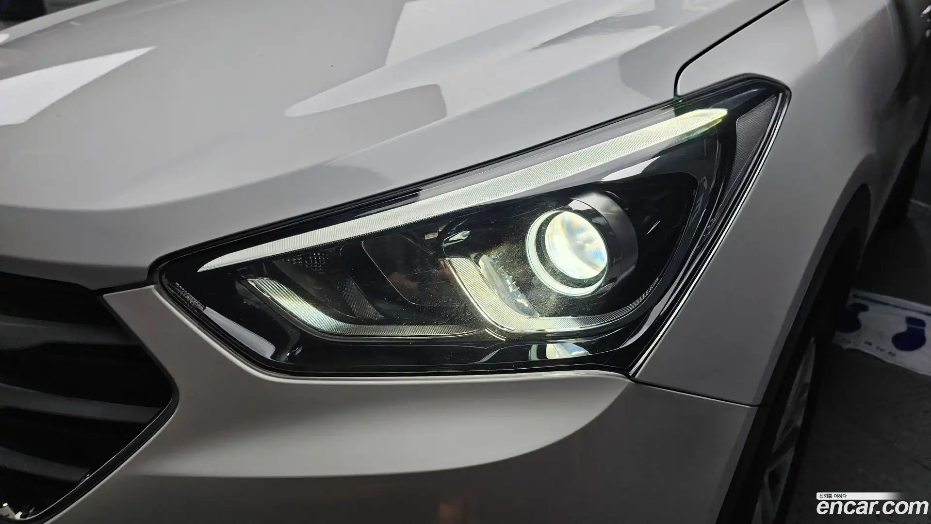 Santafe Hyundai 2017.9-OUTER-032
