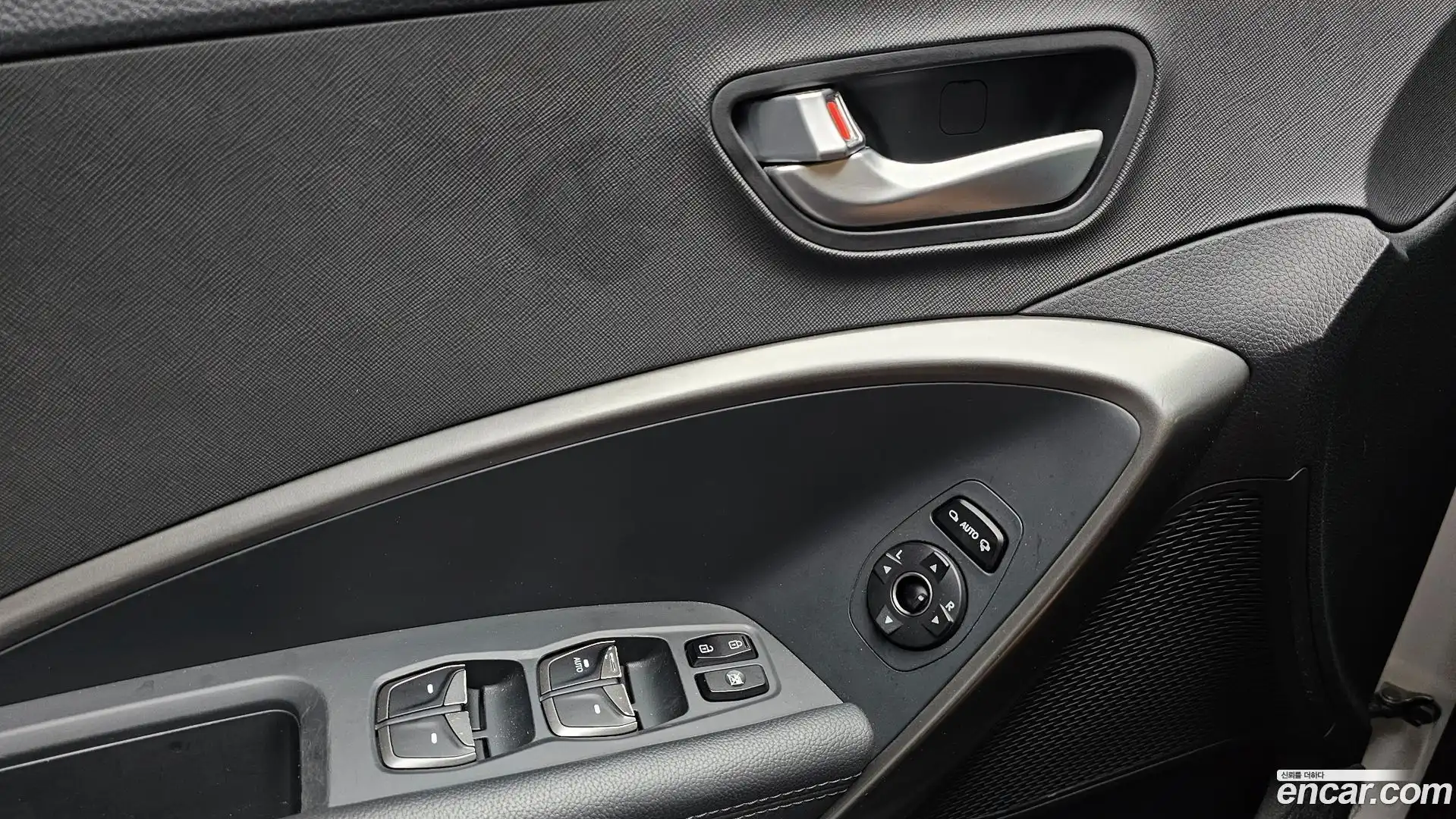 Santafe Hyundai 2017.9-OPTION-043