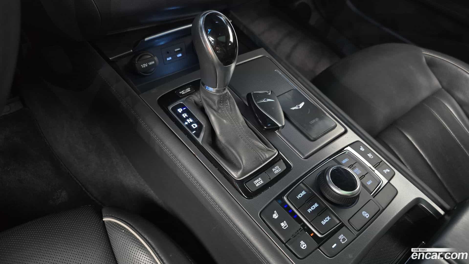 Genesis Hyundai 2015.10-INNER-009